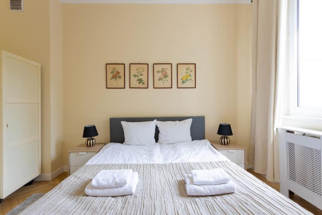 Close-urban Chic - Two Bedrooms - Center&nowy Swiat * Warszawa