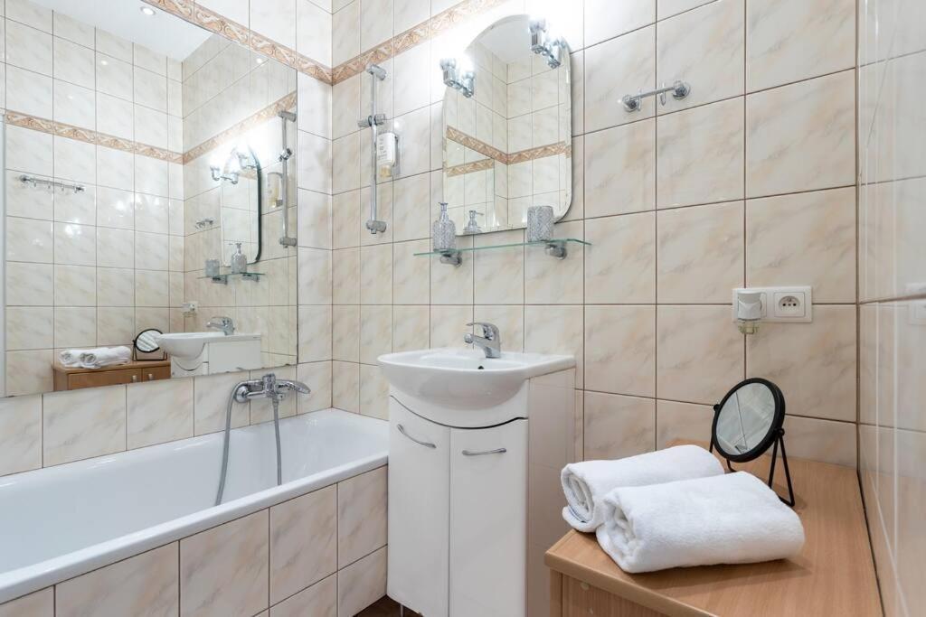 Close-urban Chic - Two Bedrooms - Center&nowy Swiat Apartament Warszawa